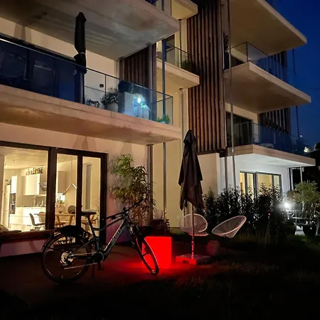 Design Und Panorama Im Atriumhaus Apartment *