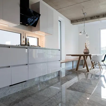 Design Und Panorama Im Atriumhaus Apartment